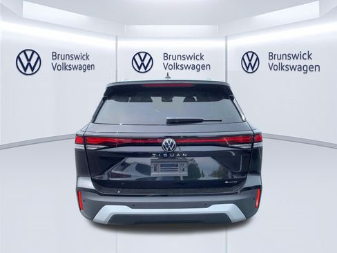 New 2026 Volkswagen Tiguan S FWD image 4