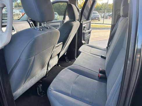 Used 2016 RAM 1500 Classic SLT image 22