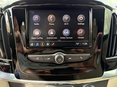 Used 2023 Chevrolet Traverse LS image 26