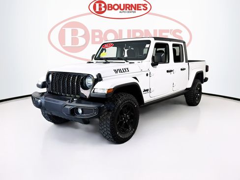 Used 2022 Jeep Gladiator Sport AWD/4WD image 6
