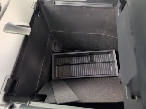 Certified 2025 Ford Expedition Active image 46