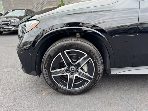 Used 2026 Mercedes-Benz GLC 300 4MATIC image 9