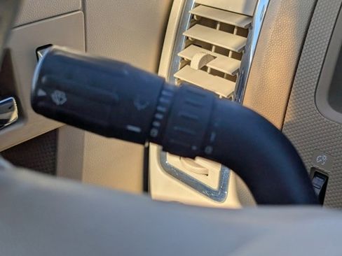 Used 2012 Ford Escape Limited image 21