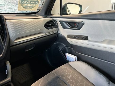 Used 2026 Subaru Forester AWD/4WD image 40