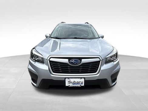Used 2019 Subaru Forester Premium AWD/4WD image 2