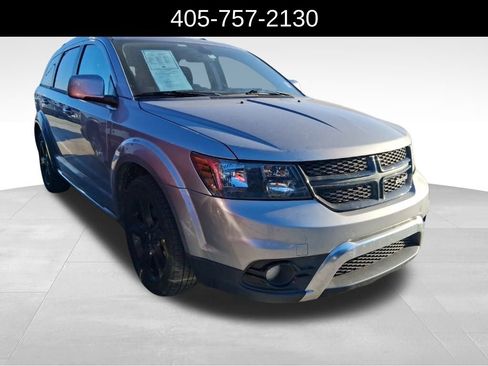 Used 2018 Dodge Journey Crossroad image 2