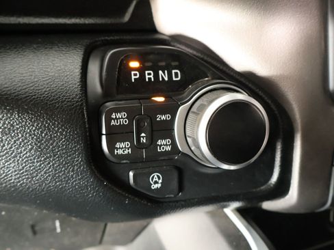Used 2020 RAM 1500 Big Horn AWD/4WD image 7