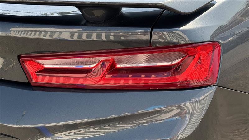 Used 2017 Chevrolet Camaro SS RWD image 15