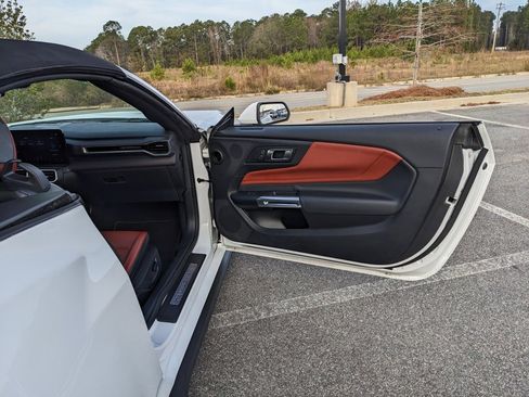 Used 2024 Ford Mustang Premium image 55