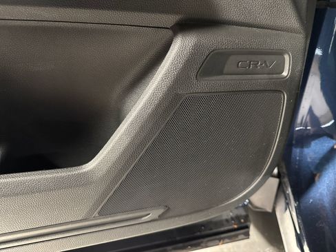 Used 2024 Honda CR-V EX-L image 17