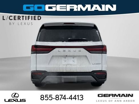 Used 2023 Lexus LX 600 4WD w/ Luxury Package image 7