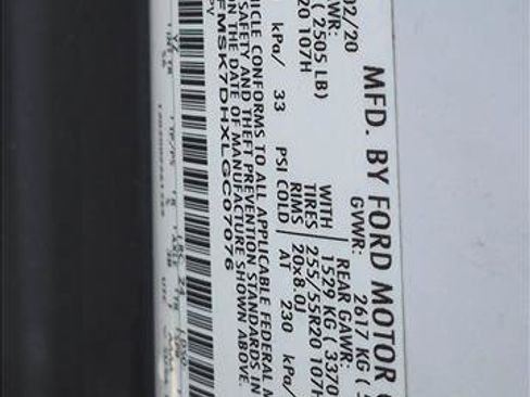 Certified 2020 Ford Explorer XLT w/ Equipment Group 202A RWD image 23