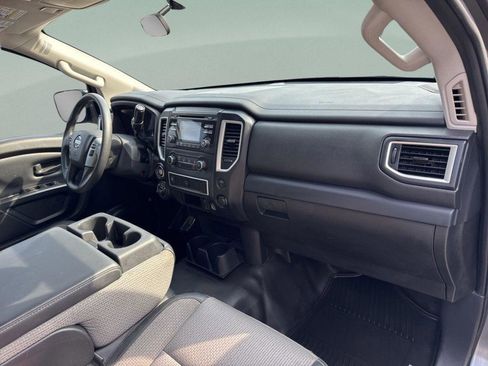 Used 2018 Nissan Titan S w/ S Utility Package image 27