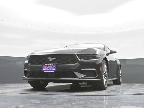 New 2026 Ford Mustang Premium image 20