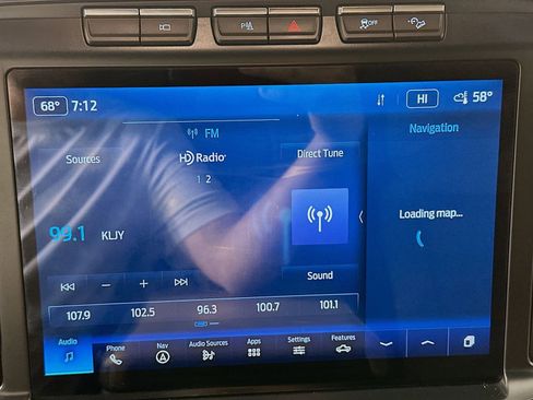 Used 2022 Ford F150 Lariat w/ Max Trailer Tow Package AWD/4WD image 15