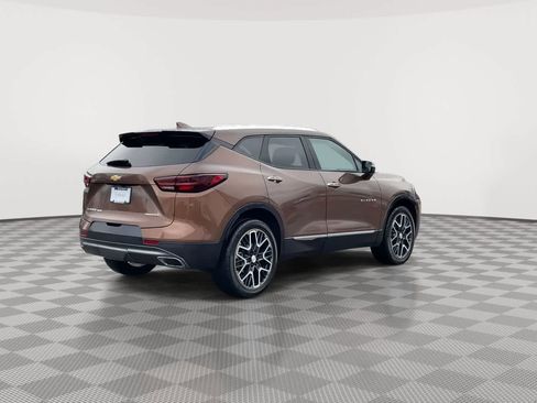 Used 2023 Chevrolet Blazer Premier image 8