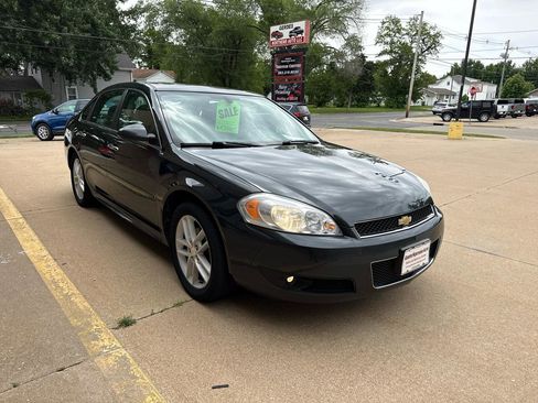 Used 2014 Chevrolet Impala LTZ FWD image 3