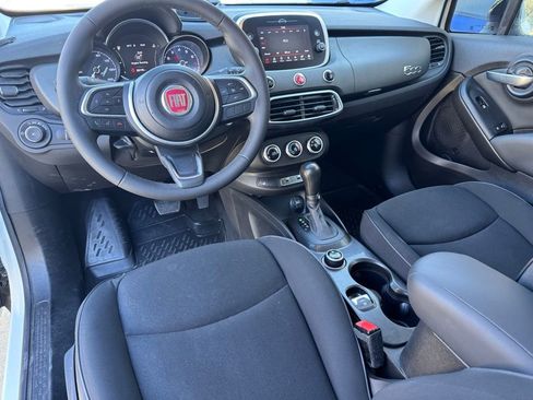 Used 2023 FIAT 500X Pop image 2