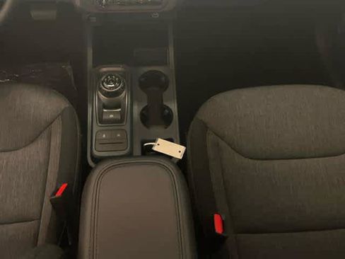 New 2025 Ford Maverick XLT w/ XLT Luxury Package image 8