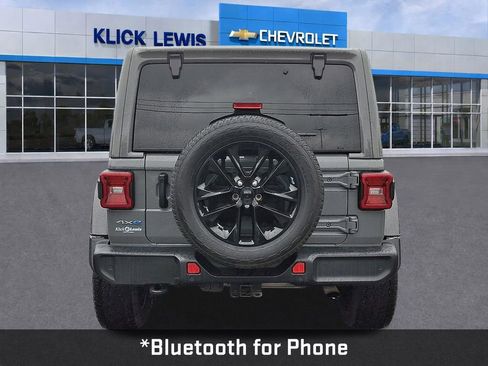 Used 2021 Jeep Wrangler Unlimited Sahara w/ Cold Weather Group AWD/4WD image 7