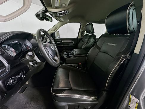 Used 2024 RAM 2500 Laramie image 13
