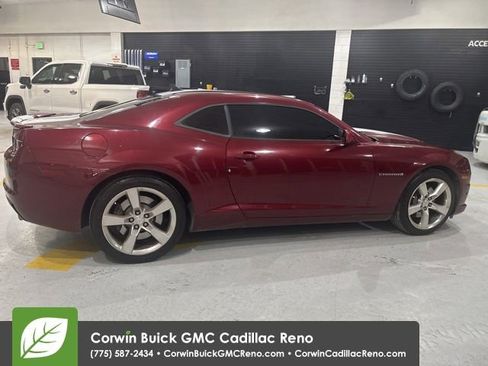 Used 2011 Chevrolet Camaro SS w/ RS Package image 5