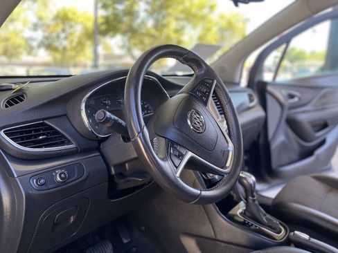 Used 2017 Buick Encore Preferred FWD image 19