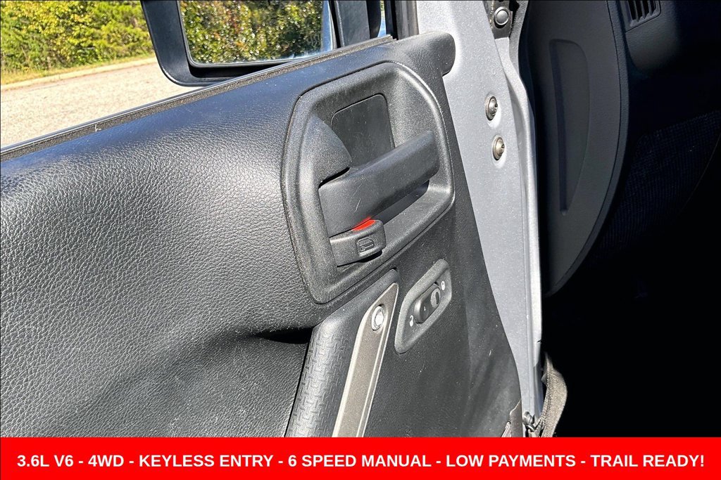 Used 2017 Jeep Wrangler Unlimited Sport w/ Quick Order Package 23S AWD/4WD image 24