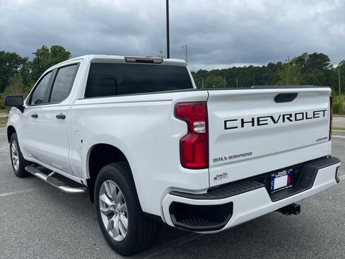 Used 2021 Chevrolet Silverado 1500 Custom RWD image 17