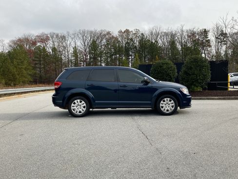 Used 2015 Dodge Journey American Value Package w/ Flexible Seating Group image 5