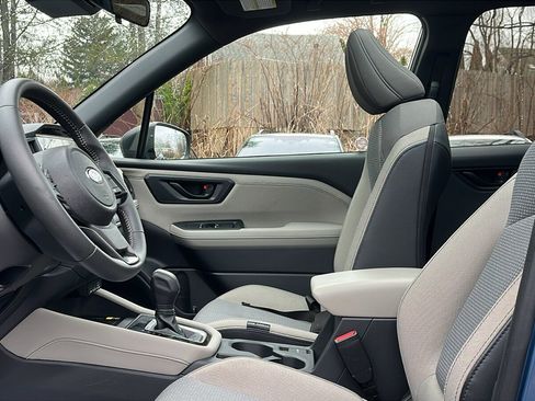 Certified 2025 Subaru Forester Premium image 11