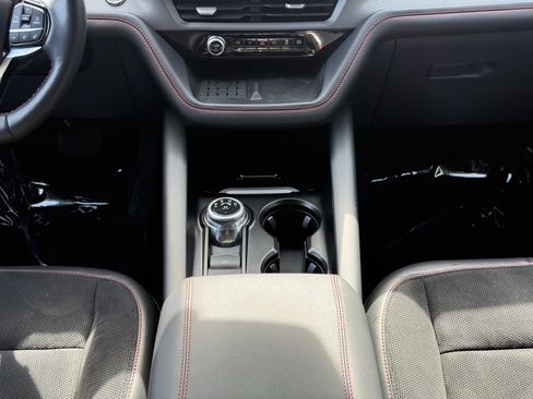 Used 2025 Ford Explorer ST AWD/4WD image 21