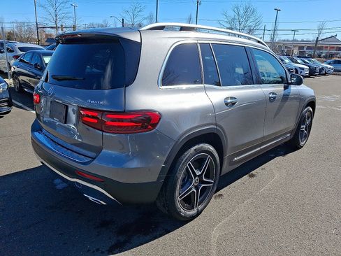 New 2026 Mercedes-Benz GLB 250 4MATIC image 6