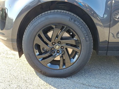 Certified 2026 Land Rover Range Rover Evoque S AWD/4WD image 2