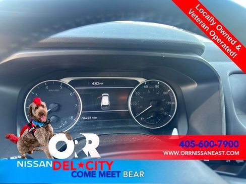 Used 2025 Nissan Rogue SV AWD/4WD image 4