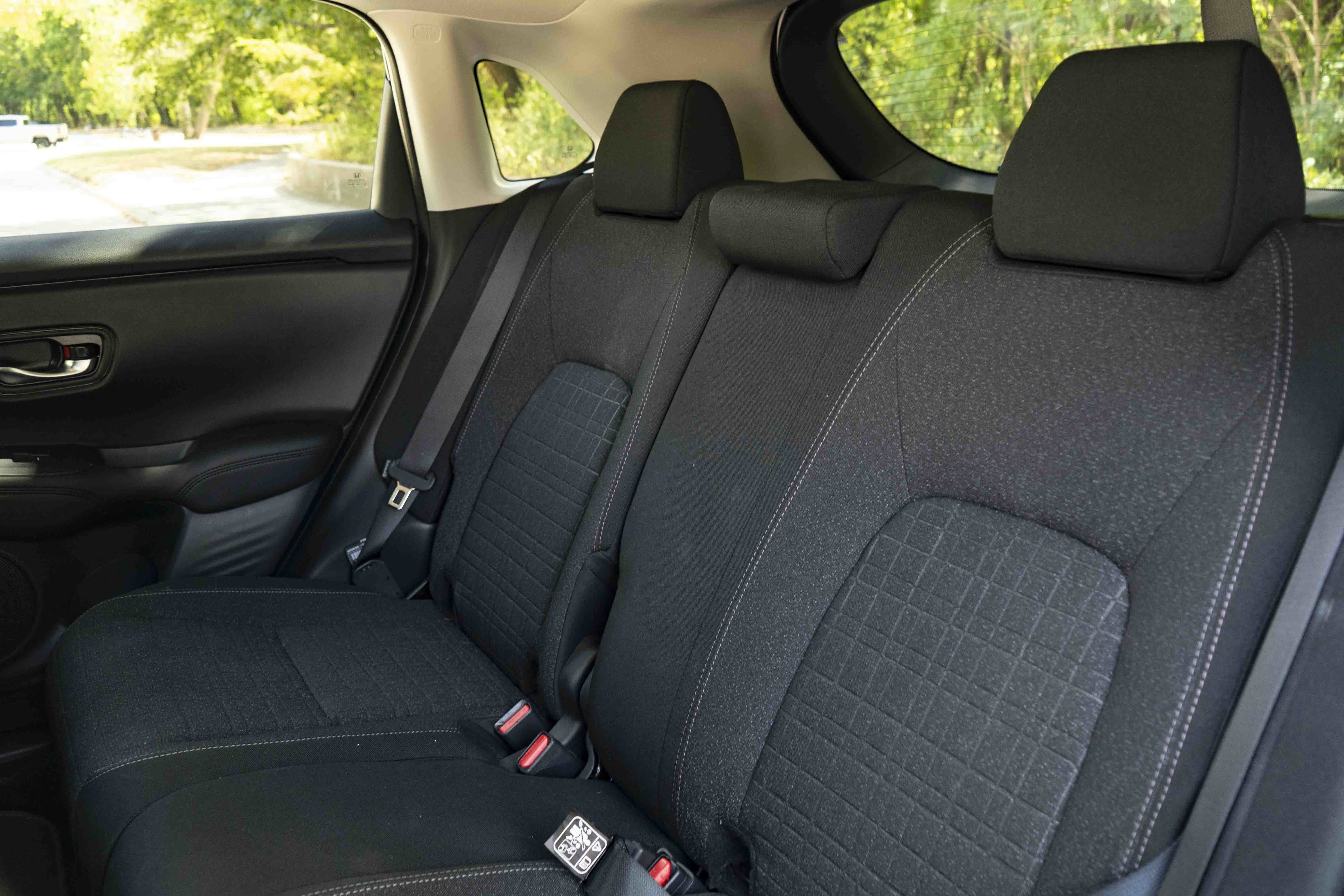 Used 2027 Honda HR-V LX image 18
