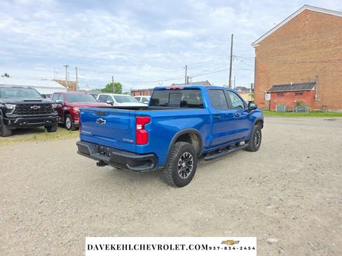 Certified 2022 Chevrolet Silverado 1500 ZR2 w/ Technology Package AWD/4WD image 5