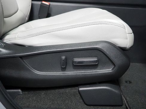 Used 2023 Honda Pilot EX-L image 68