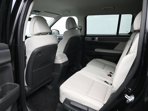 Certified 2025 Hyundai Santa Fe SEL AWD/4WD image 25
