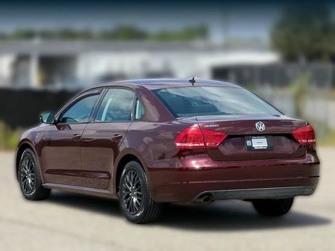 Used 2013 Volkswagen Passat 2.5 S FWD image 10