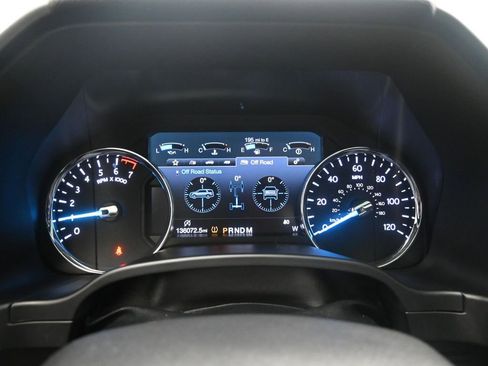 Used 2019 Ford Expedition Max Platinum image 14