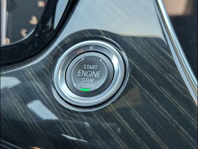 Used 2021 Cadillac XT6 Premium Luxury AWD/4WD image 12
