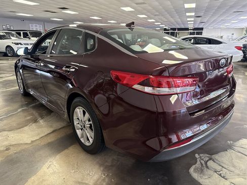 Used 2016 Kia Optima LX w/ LX Convenience Package FWD image 5