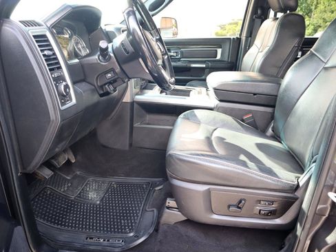 Used 2018 RAM 3500 Laramie Longhorn AWD/4WD image 10