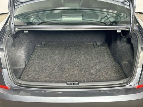Used 2021 Volkswagen Passat 2.0T R-Line w/ Luggage Net & Mats Package FWD image 28