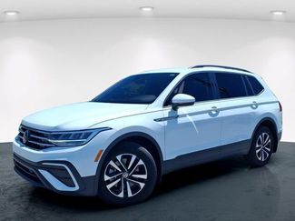 Used 2024 Volkswagen Tiguan S FWD video 2