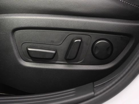 Used 2025 MAZDA CX-50 AWD 2.5 S w/ Premium Package image 14