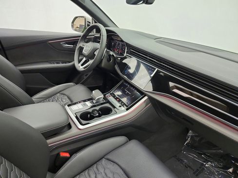 Used 2025 Audi RS Q8 performance AWD/4WD image 19