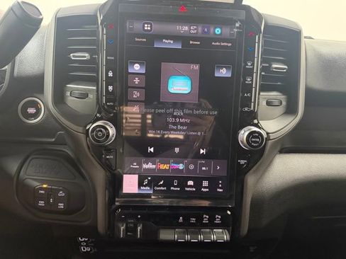 New 2026 RAM 2500 Tradesman AWD/4WD image 15