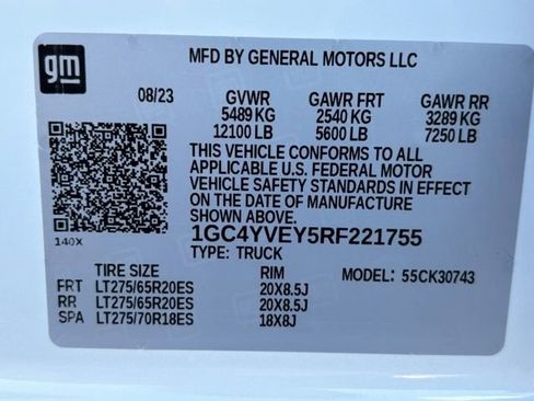 Used 2024 Chevrolet Silverado 3500 High Country w/ Technology Package image 32